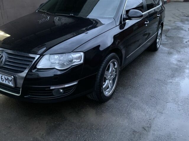 Чорний Фольксваген Пассат Варіант, об'ємом двигуна 2 л та пробігом 340 тис. км за 6500 $, фото 1 на Automoto.ua