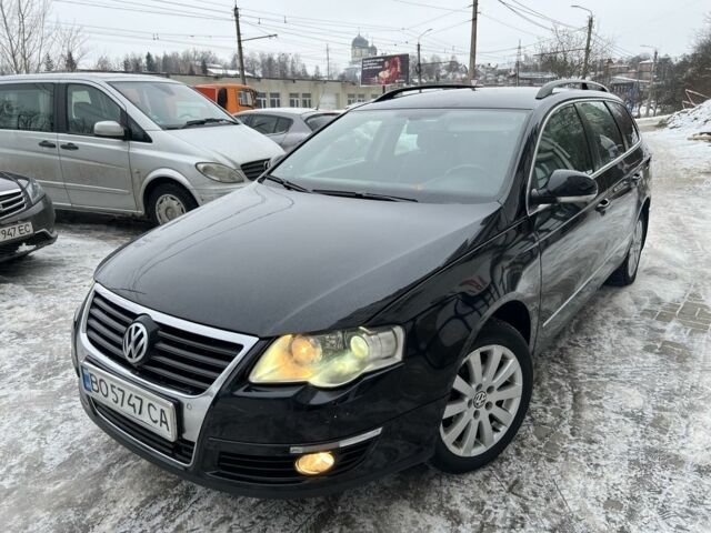 Черный Фольксваген Пассат Вариант, объемом двигателя 2 л и пробегом 300 тыс. км за 3999 $, фото 1 на Automoto.ua
