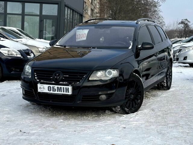 Черный Фольксваген Пассат Вариант, объемом двигателя 2 л и пробегом 306 тыс. км за 7500 $, фото 1 на Automoto.ua