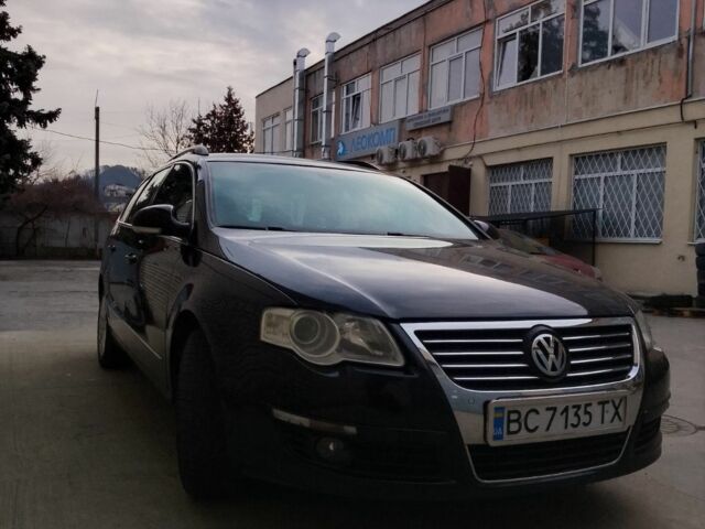 Черный Фольксваген Пассат Вариант, объемом двигателя 1.6 л и пробегом 220 тыс. км за 6400 $, фото 1 на Automoto.ua