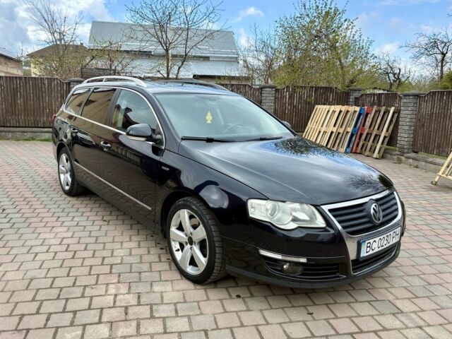 Черный Фольксваген Пассат Вариант, объемом двигателя 2 л и пробегом 265 тыс. км за 7000 $, фото 1 на Automoto.ua