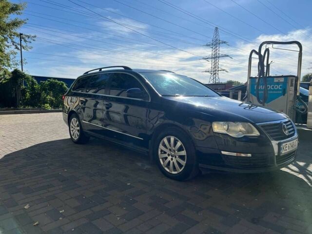 Чорний Фольксваген Пассат Варіант, об'ємом двигуна 1.6 л та пробігом 277 тис. км за 6700 $, фото 1 на Automoto.ua