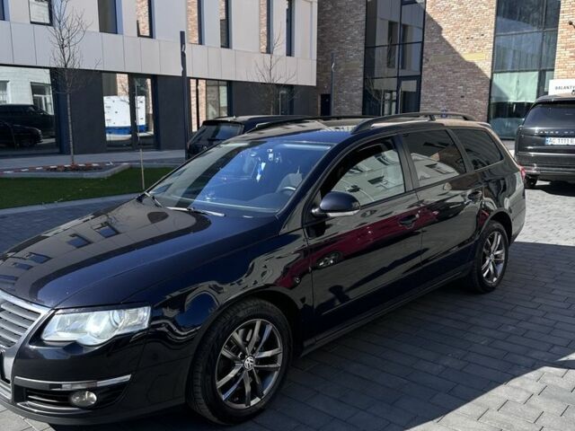 Чорний Фольксваген Пассат Варіант, об'ємом двигуна 2 л та пробігом 333 тис. км за 7300 $, фото 1 на Automoto.ua