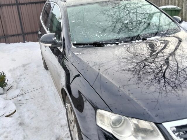 Черный Фольксваген Пассат Вариант, объемом двигателя 0 л и пробегом 335 тыс. км за 6400 $, фото 1 на Automoto.ua