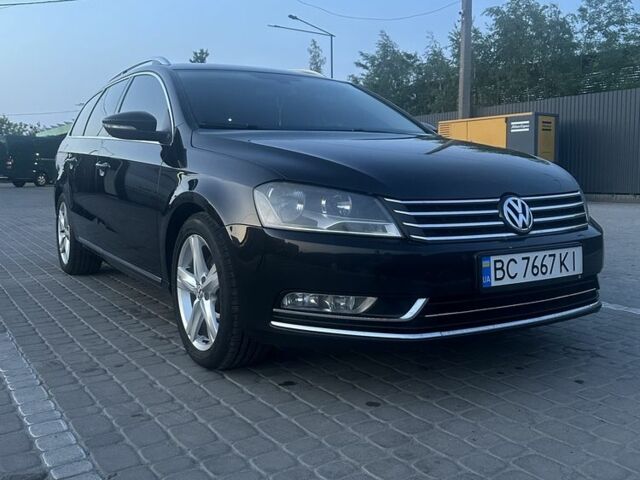 Чорний Фольксваген Пассат Варіант, об'ємом двигуна 2 л та пробігом 300 тис. км за 11950 $, фото 1 на Automoto.ua