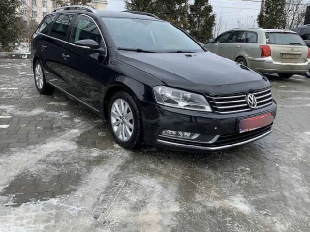 Черный Фольксваген Пассат Вариант, объемом двигателя 0 л и пробегом 220 тыс. км за 8100 $, фото 1 на Automoto.ua
