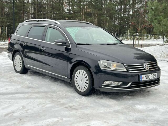Черный Фольксваген Пассат Вариант, объемом двигателя 1.8 л и пробегом 300 тыс. км за 6145 $, фото 1 на Automoto.ua