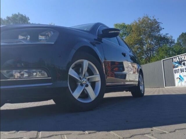 Чорний Фольксваген Пассат Варіант, об'ємом двигуна 1.8 л та пробігом 234 тис. км за 10675 $, фото 1 на Automoto.ua