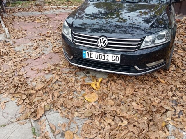 Фольксваген Пассат Вариант 2012 в Синельниковом на Automoto.ua Черный Фольксваген Пассат Вариант, объемом двигателя 1.4 л и пробегом 300 тыс. км за 5500 $, фото 1 на Automoto.ua
