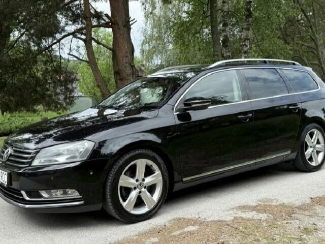 Черный Фольксваген Пассат Вариант, объемом двигателя 2 л и пробегом 215 тыс. км за 2461 $, фото 1 на Automoto.ua