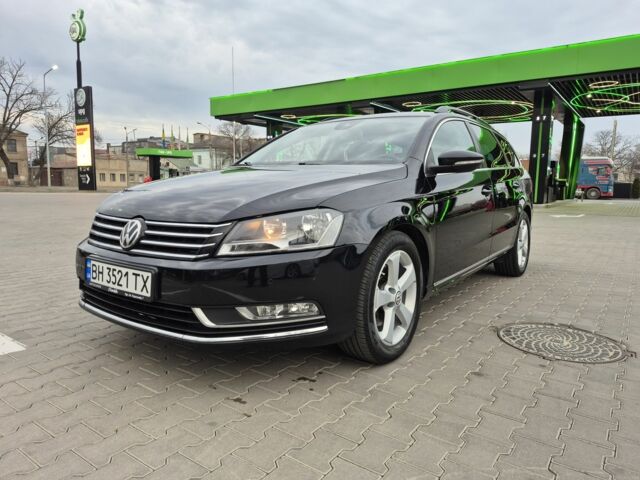 Чорний Фольксваген Пассат Варіант, об'ємом двигуна 2 л та пробігом 216 тис. км за 10999 $, фото 1 на Automoto.ua