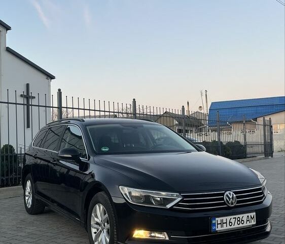 Чорний Фольксваген Пассат Варіант, об'ємом двигуна 2 л та пробігом 269 тис. км за 12250 $, фото 1 на Automoto.ua