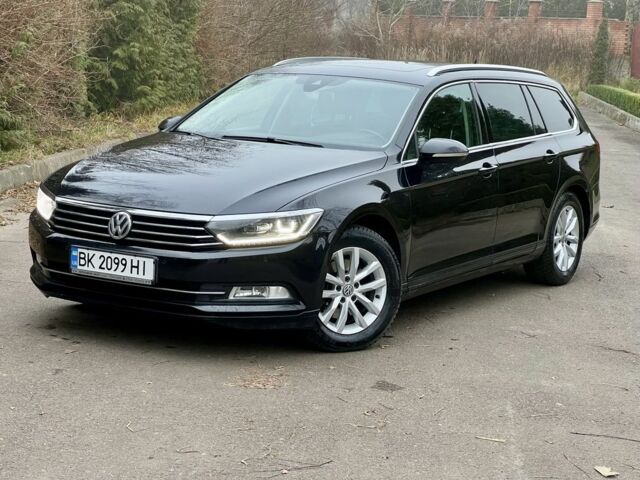 Черный Фольксваген Пассат Вариант, объемом двигателя 2 л и пробегом 225 тыс. км за 13500 $, фото 1 на Automoto.ua