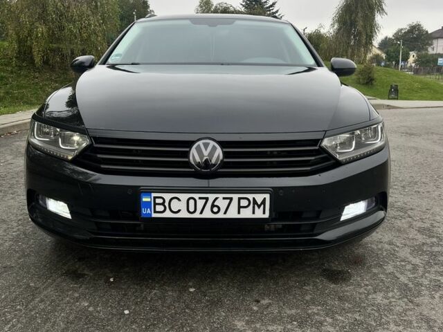 Черный Фольксваген Пассат Вариант, объемом двигателя 2 л и пробегом 258 тыс. км за 14300 $, фото 1 на Automoto.ua