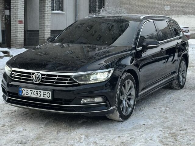 Черный Фольксваген Пассат Вариант, объемом двигателя 2 л и пробегом 280 тыс. км за 14800 $, фото 1 на Automoto.ua
