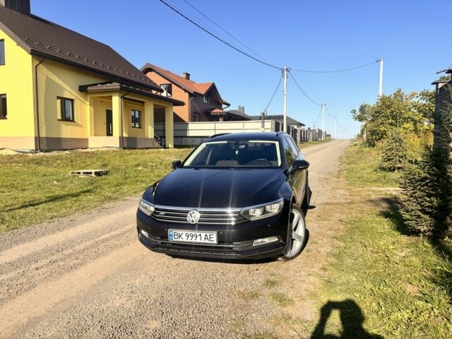 Чорний Фольксваген Пассат Варіант, об'ємом двигуна 2 л та пробігом 314 тис. км за 13548 $, фото 1 на Automoto.ua