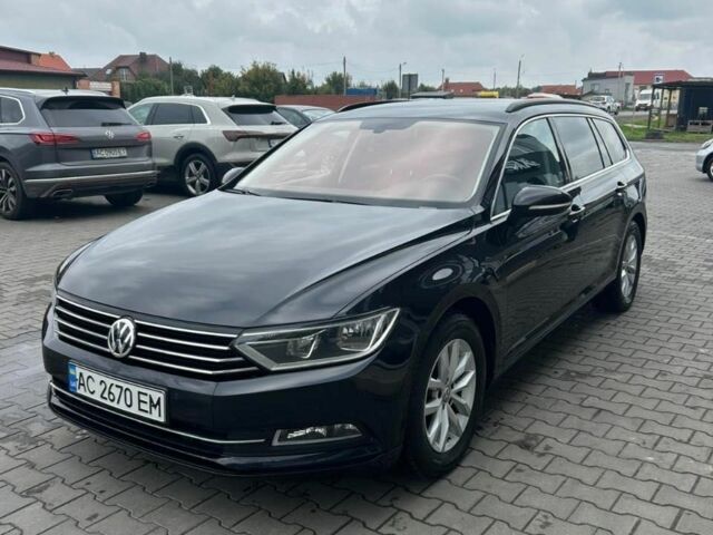 Черный Фольксваген Пассат Вариант, объемом двигателя 2 л и пробегом 212 тыс. км за 15000 $, фото 1 на Automoto.ua