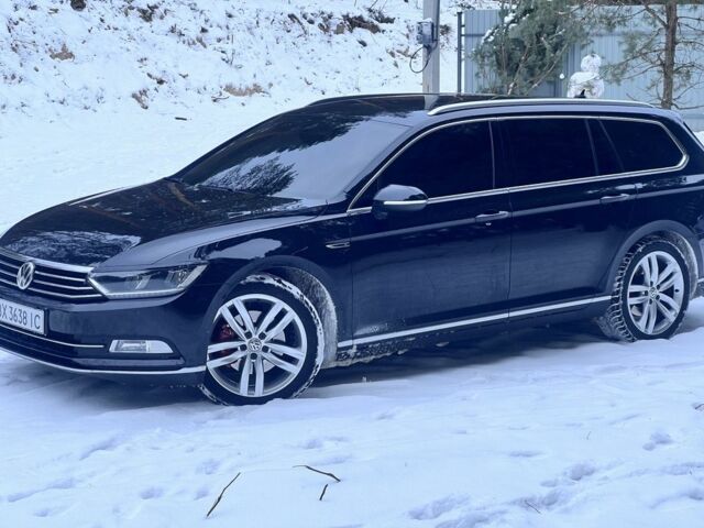 Черный Фольксваген Пассат Вариант, объемом двигателя 2 л и пробегом 263 тыс. км за 17200 $, фото 1 на Automoto.ua