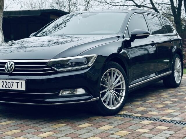 Чорний Фольксваген Пассат Варіант, об'ємом двигуна 2 л та пробігом 263 тис. км за 18450 $, фото 1 на Automoto.ua