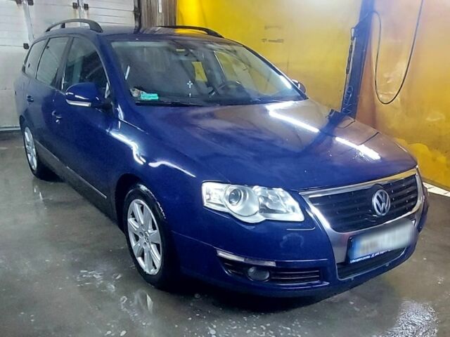 Фиолетовый Фольксваген Пассат Вариант, объемом двигателя 2 л и пробегом 287 тыс. км за 2945 $, фото 1 на Automoto.ua