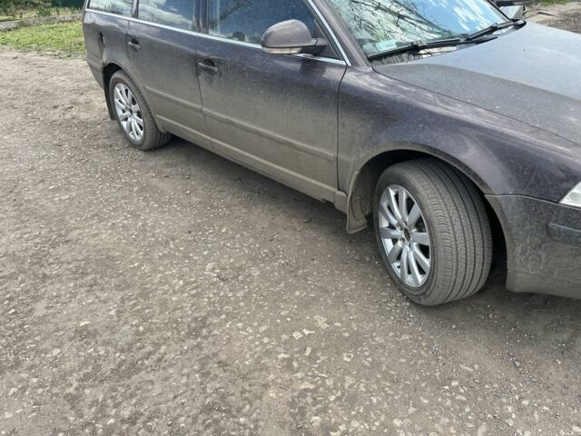 Коричневый Фольксваген Пассат Вариант, объемом двигателя 0 л и пробегом 3 тыс. км за 1429 $, фото 1 на Automoto.ua