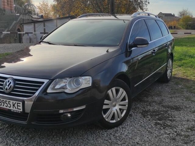 Коричневий Фольксваген Пассат Варіант, об'ємом двигуна 1.8 л та пробігом 240 тис. км за 6750 $, фото 1 на Automoto.ua