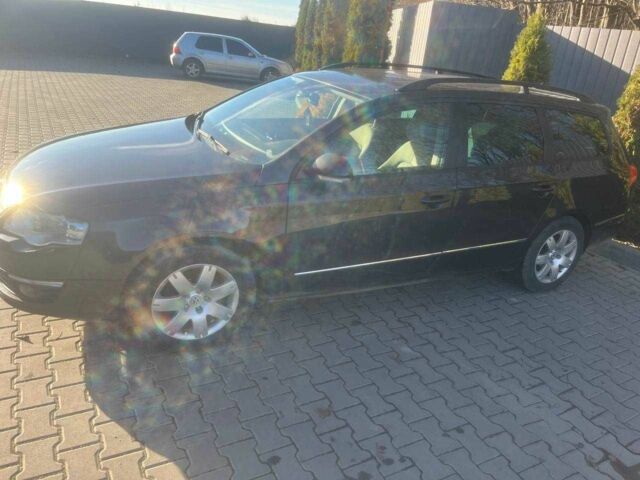 Коричневый Фольксваген Пассат Вариант, объемом двигателя 2 л и пробегом 375 тыс. км за 8200 $, фото 1 на Automoto.ua