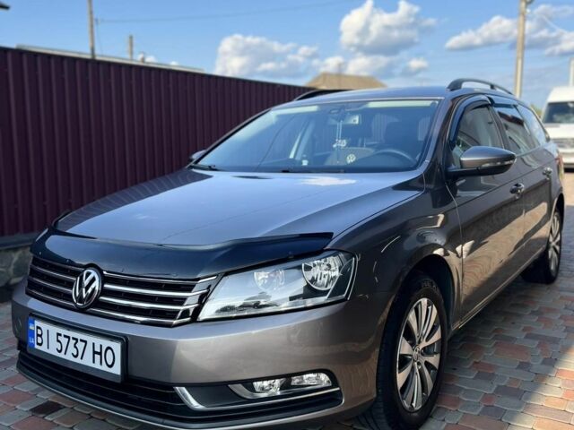 Коричневий Фольксваген Пассат Варіант, об'ємом двигуна 1.6 л та пробігом 235 тис. км за 10200 $, фото 1 на Automoto.ua