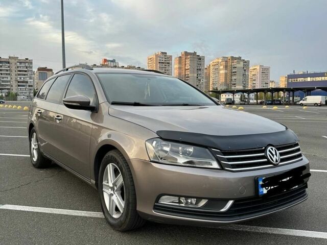 Коричневый Фольксваген Пассат Вариант, объемом двигателя 0 л и пробегом 300 тыс. км за 10000 $, фото 1 на Automoto.ua