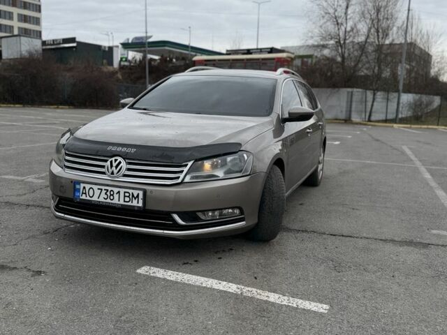 Коричневый Фольксваген Пассат Вариант, объемом двигателя 1.6 л и пробегом 270 тыс. км за 7500 $, фото 1 на Automoto.ua