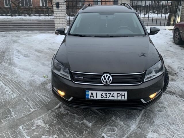 Коричневый Фольксваген Пассат Вариант, объемом двигателя 1.6 л и пробегом 214 тыс. км за 9200 $, фото 1 на Automoto.ua