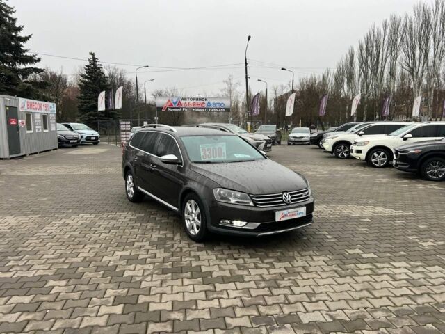 Коричневый Фольксваген Пассат Вариант, объемом двигателя 2 л и пробегом 397 тыс. км за 12500 $, фото 1 на Automoto.ua