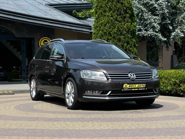 Коричневий Фольксваген Пассат Варіант, об'ємом двигуна 2 л та пробігом 265 тис. км за 10209 $, фото 1 на Automoto.ua