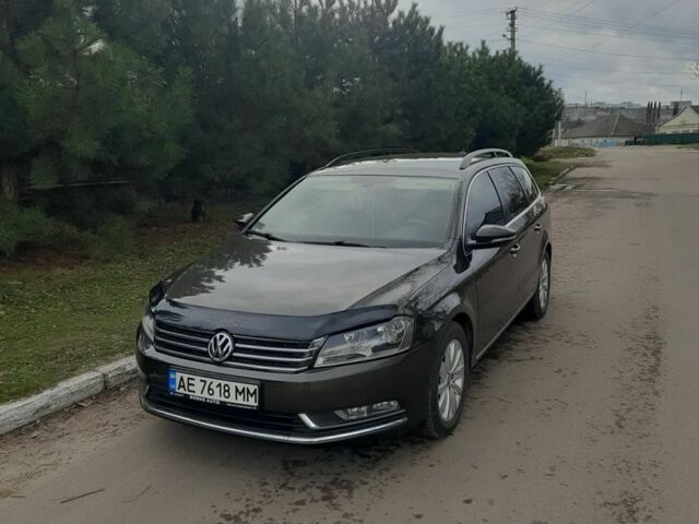 Коричневый Фольксваген Пассат Вариант, объемом двигателя 2 л и пробегом 270 тыс. км за 11200 $, фото 1 на Automoto.ua