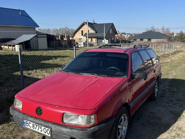 Червоний Фольксваген Пассат Варіант, об'ємом двигуна 1.8 л та пробігом 450 тис. км за 1550 $, фото 1 на Automoto.ua