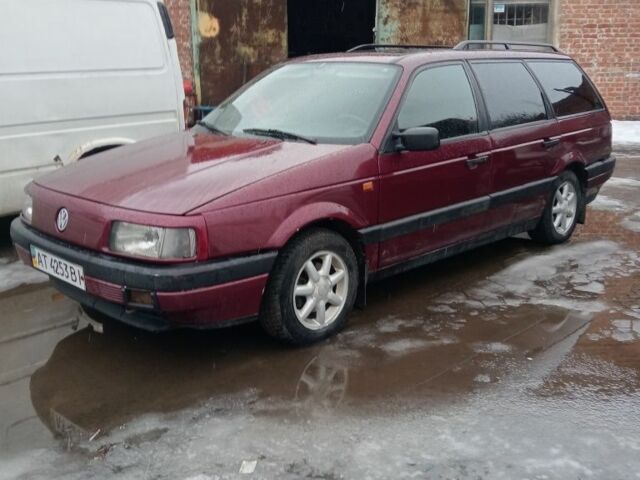 Червоний Фольксваген Пассат Варіант, об'ємом двигуна 2 л та пробігом 430 тис. км за 1490 $, фото 1 на Automoto.ua