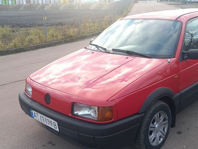 Червоний Фольксваген Пассат Варіант, об'ємом двигуна 1.8 л та пробігом 350 тис. км за 1200 $, фото 1 на Automoto.ua