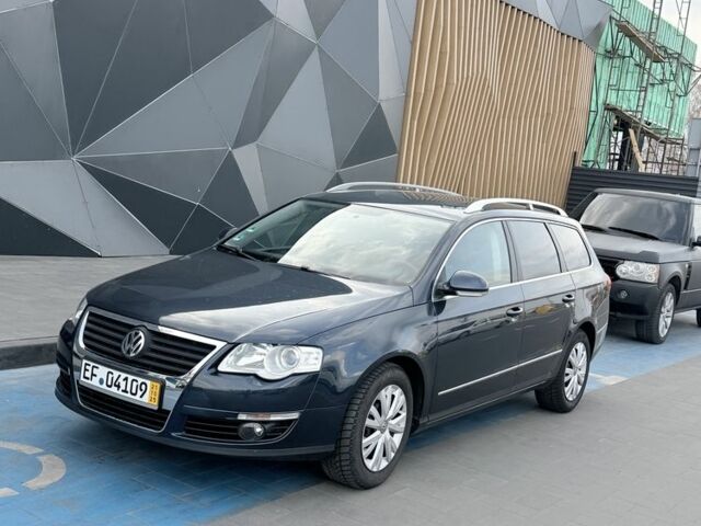 Сірий Фольксваген Пассат Варіант, об'ємом двигуна 1.8 л та пробігом 212 тис. км за 6500 $, фото 1 на Automoto.ua