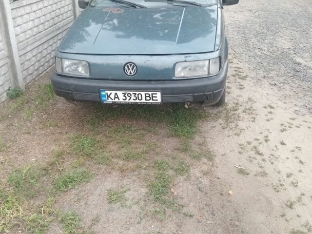 Серый Фольксваген Пассат Вариант, объемом двигателя 1.8 л и пробегом 100 тыс. км за 451 $, фото 1 на Automoto.ua