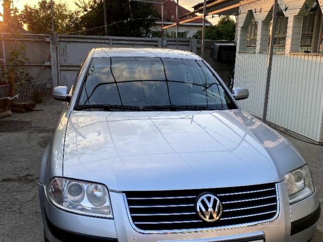 Сірий Фольксваген Пассат Варіант, об'ємом двигуна 1.6 л та пробігом 150 тис. км за 4200 $, фото 1 на Automoto.ua