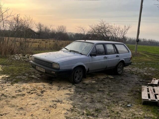 Серый Фольксваген Пассат Вариант, объемом двигателя 1.6 л и пробегом 3 тыс. км за 400 $, фото 1 на Automoto.ua