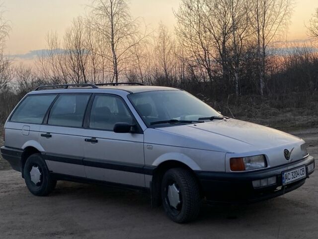 Сірий Фольксваген Пассат Варіант, об'ємом двигуна 1.8 л та пробігом 350 тис. км за 1500 $, фото 1 на Automoto.ua