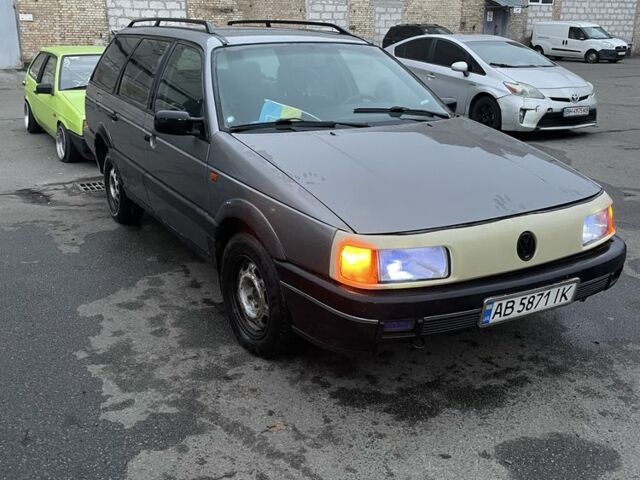 Серый Фольксваген Пассат Вариант, объемом двигателя 1.8 л и пробегом 333 тыс. км за 829 $, фото 1 на Automoto.ua