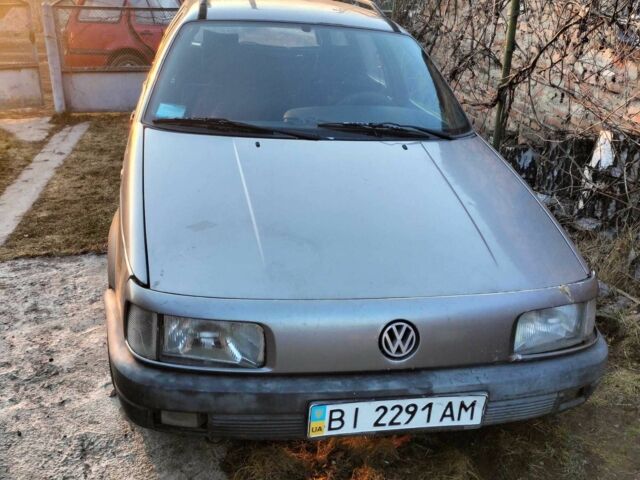 Фольксваген Пассат Вариант 1993 в Полтаве на Automoto.ua Серый Фольксваген Пассат Вариант, объемом двигателя 1.9 л и пробегом 200 тыс. км за 1000 $, фото 1 на Automoto.ua