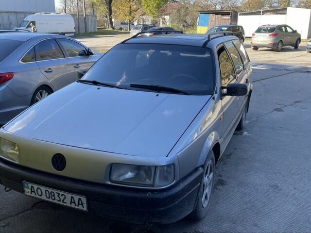 Фольксваген Пассат Варіант 1993 у Стрые на Automoto.ua Сірий Фольксваген Пассат Варіант, об'ємом двигуна 1.6 л та пробігом 3 тис. км за 1867 $, фото 1 на Automoto.ua