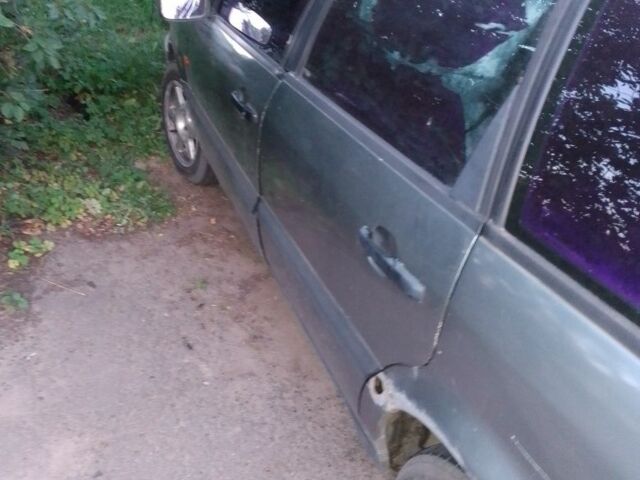 Серый Фольксваген Пассат Вариант, объемом двигателя 0 л и пробегом 12 тыс. км за 1800 $, фото 1 на Automoto.ua