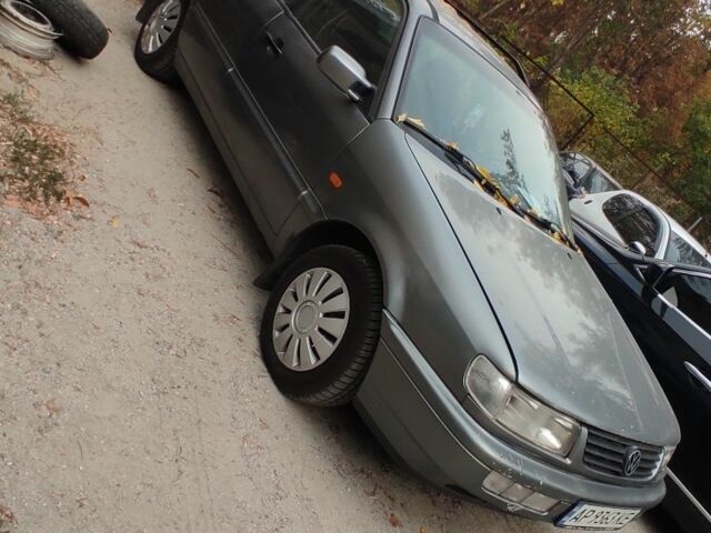 Серый Фольксваген Пассат Вариант, объемом двигателя 2 л и пробегом 450 тыс. км за 2300 $, фото 1 на Automoto.ua