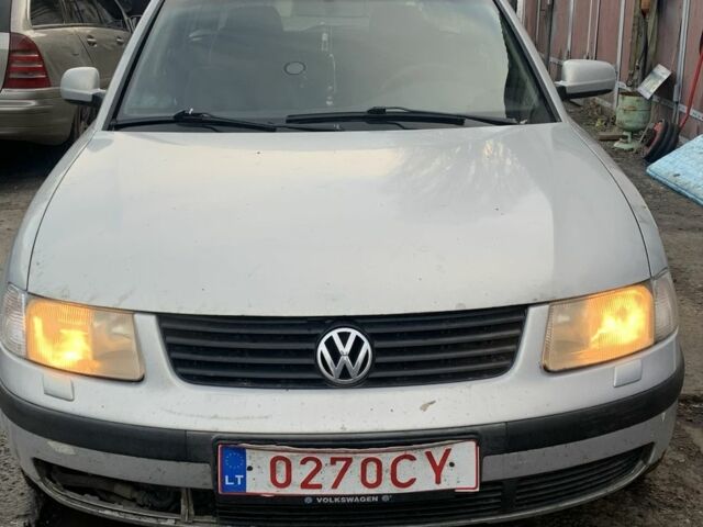 Серый Фольксваген Пассат Вариант, объемом двигателя 1.9 л и пробегом 350 тыс. км за 2000 $, фото 1 на Automoto.ua