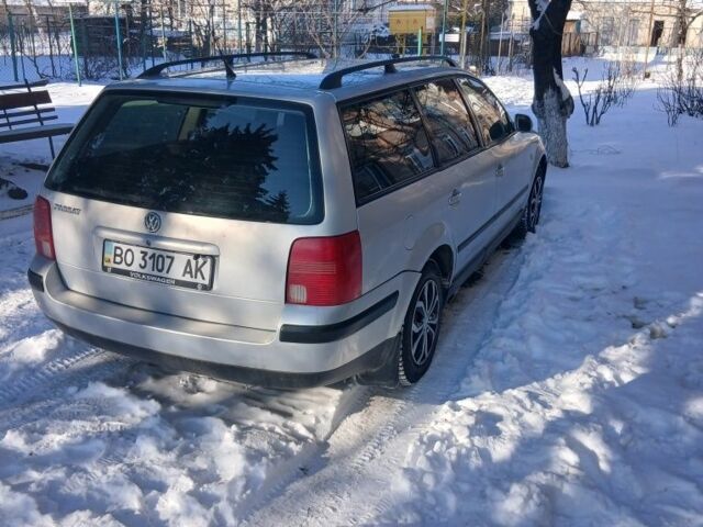 Сірий Фольксваген Пассат Варіант, об'ємом двигуна 1.6 л та пробігом 324 тис. км за 3100 $, фото 1 на Automoto.ua