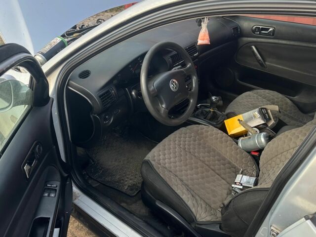 Сірий Фольксваген Пассат Варіант, об'ємом двигуна 1.9 л та пробігом 480 тис. км за 1005 $, фото 1 на Automoto.ua